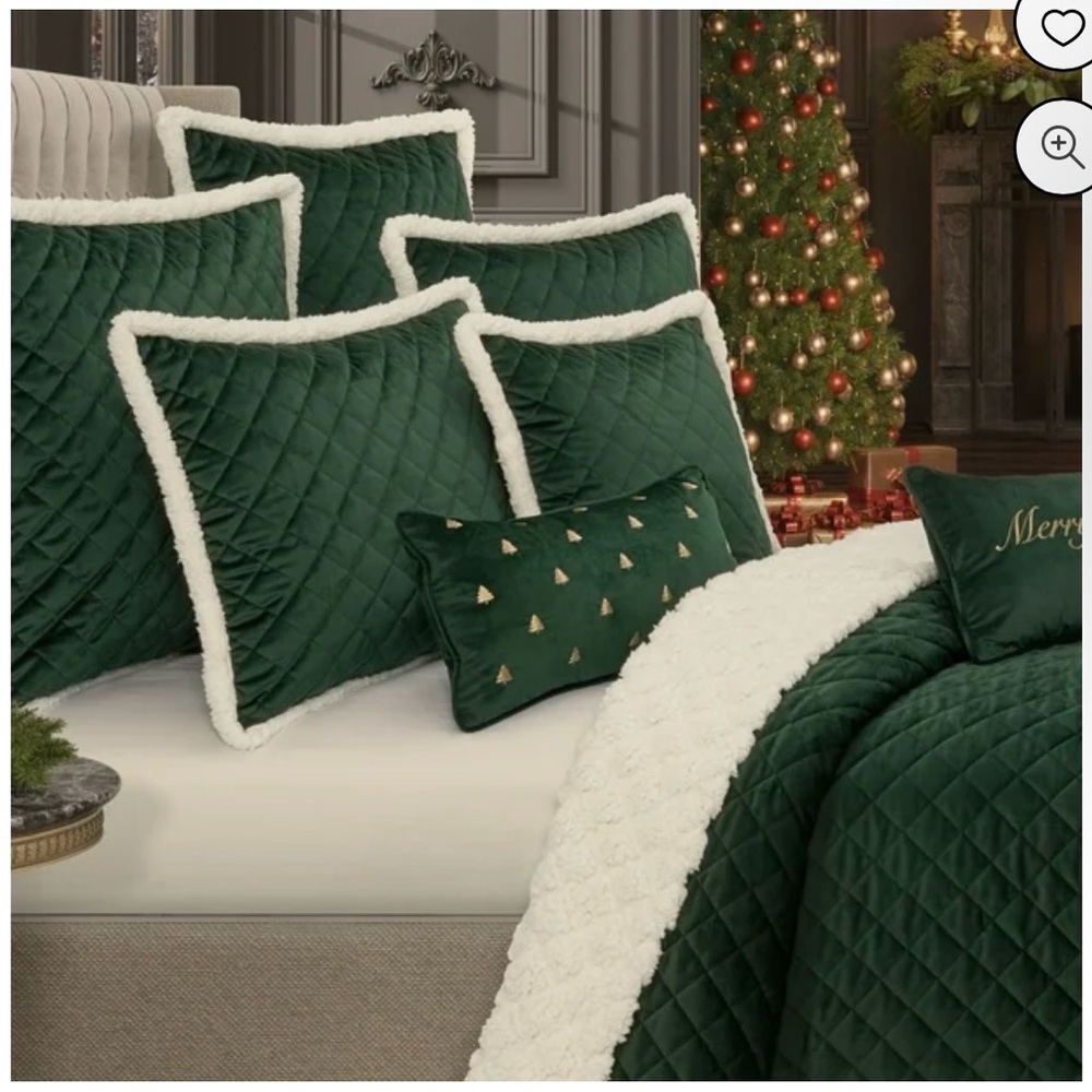 Luxurious Green Velvet Bedding Set